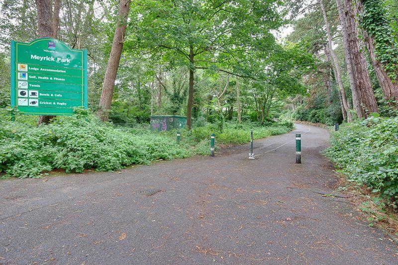 Convenient for Meyrick Park