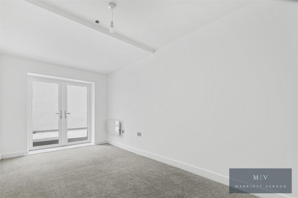 Purley Rise 19 MARRIOTT-10.jpg