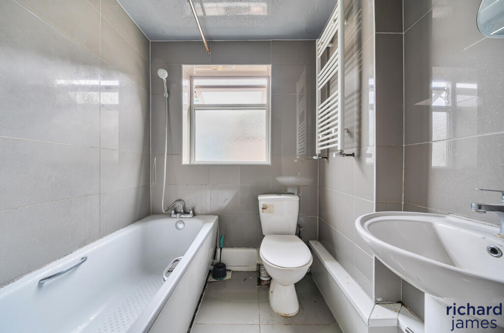 7615e9cff0cd4f6c945049b49f2514d4