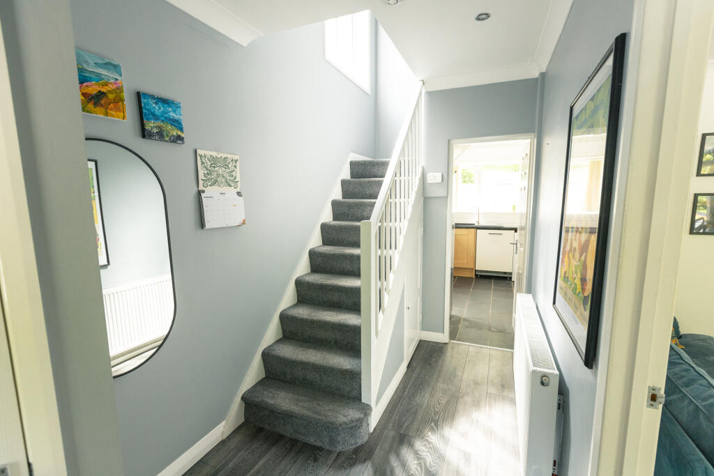 50MOORGROVE-HALL