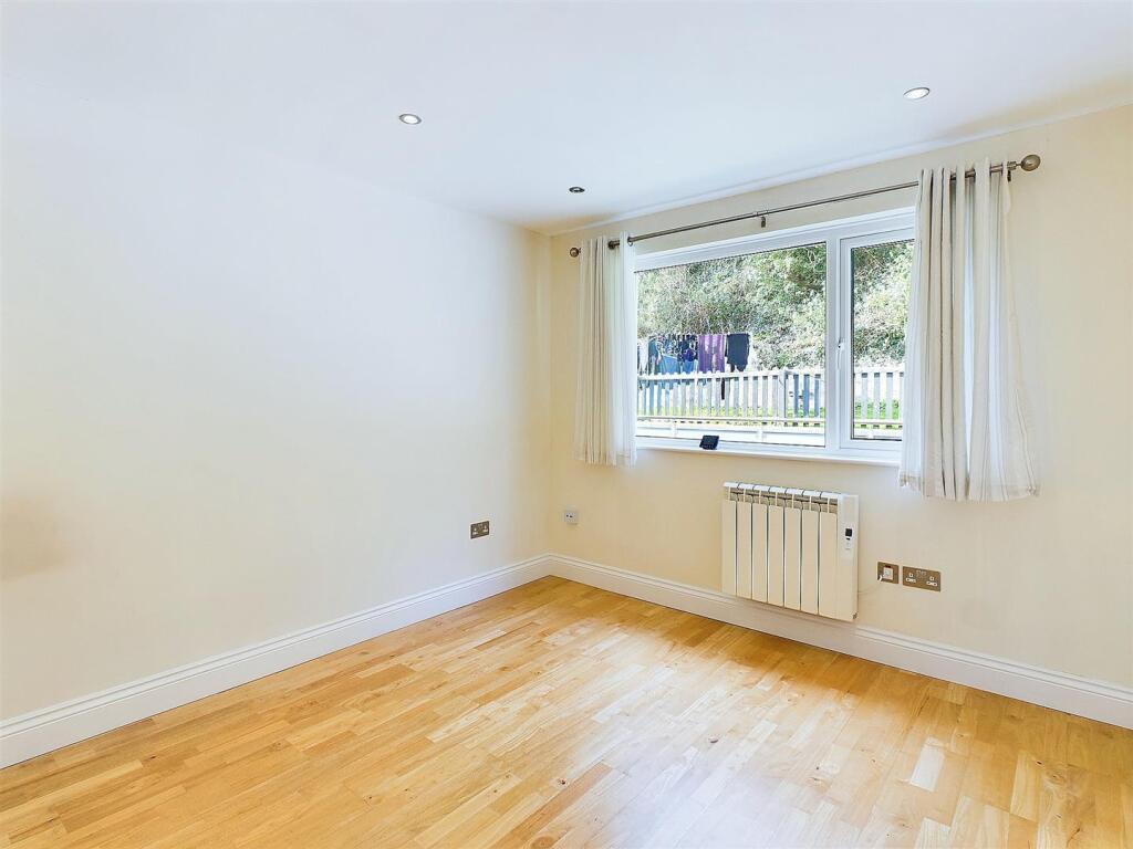 Rear Bedroom