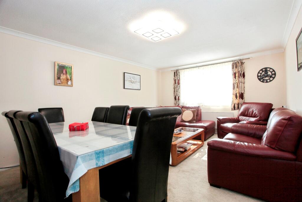 Lounge / Diner
