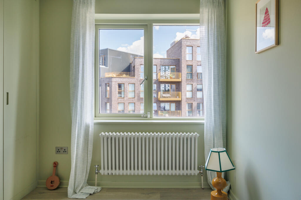 308750 - ImperialWharfDarwenPlace-E2-JSouteyrat...