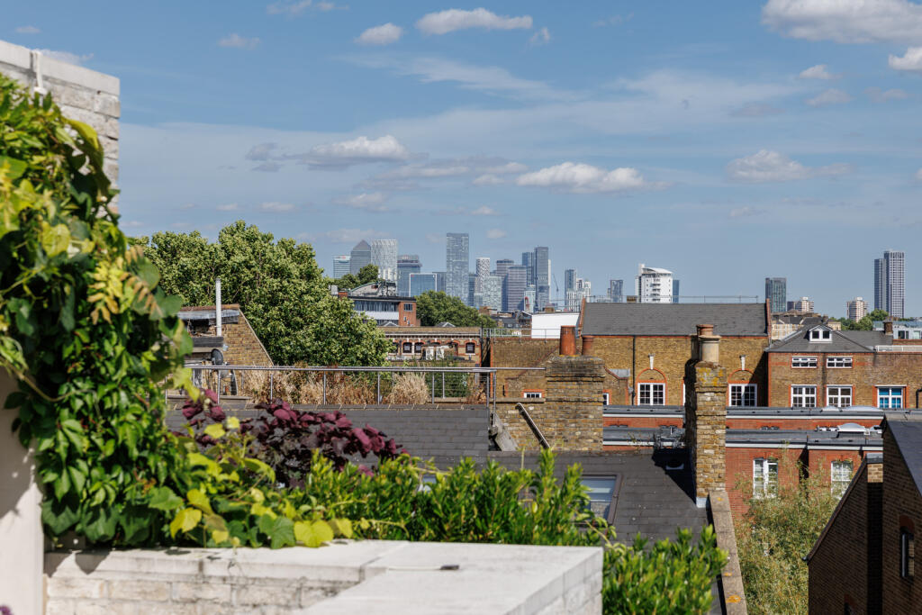 297684 - WestonSt-SE1-JSouteyrat-15417.jpg
