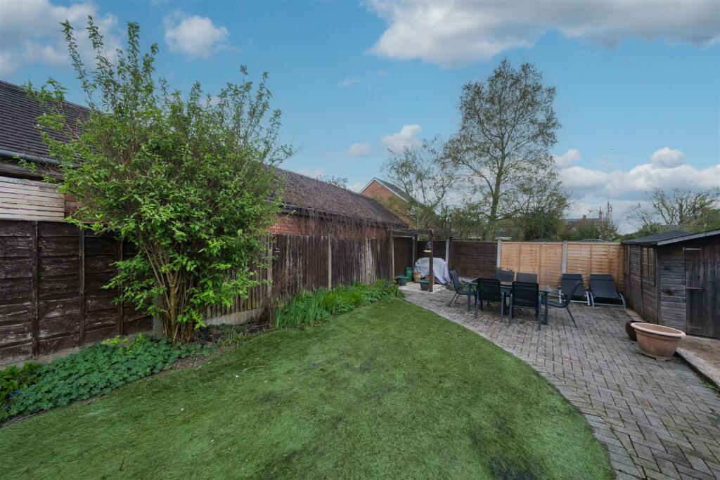 2 Emmett Street-020.jpg