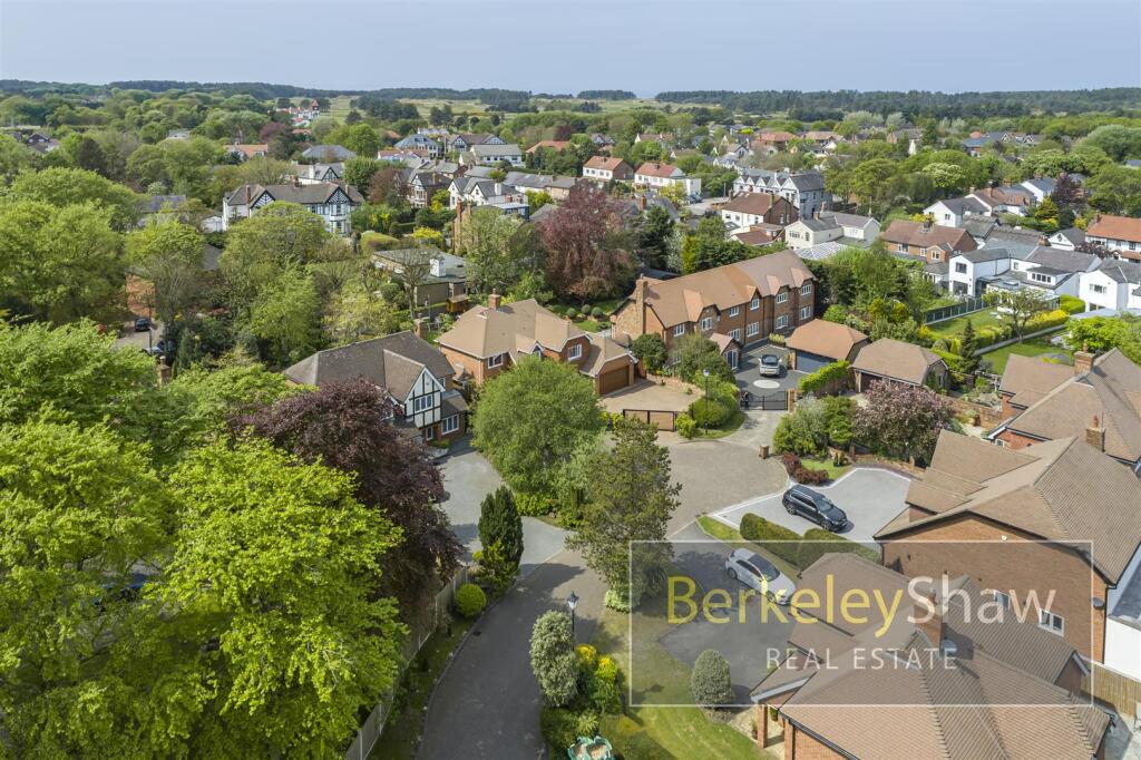 2 Mayfield Court Victoria Road Formby L377JL 066.j