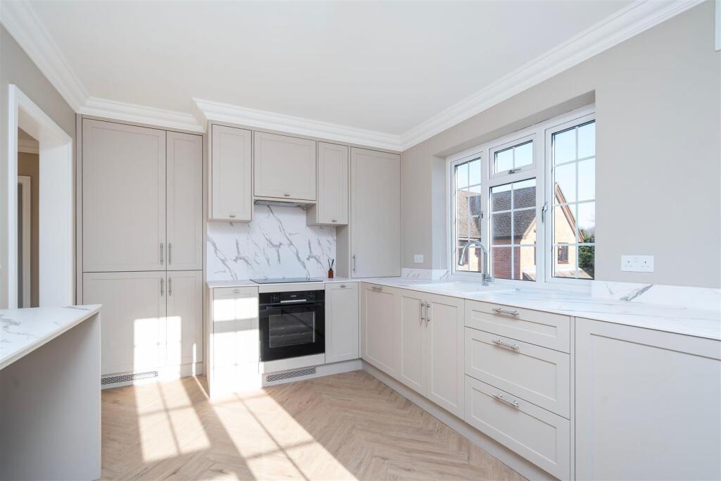 Craigmount - Kitchen 2.jpeg