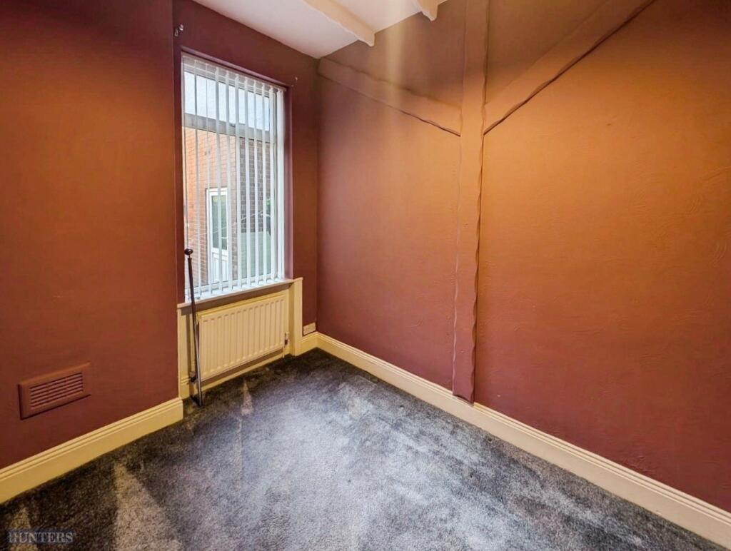 pbox-bedroom-334081.jpg