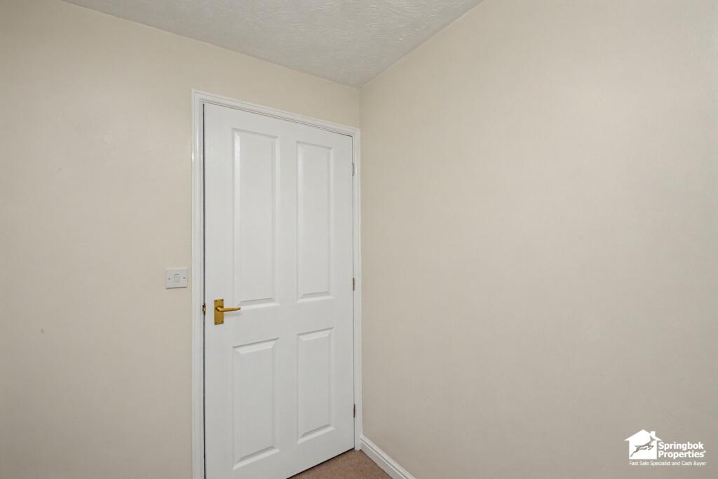 Oakwood Way, Chesterfield, Derbyshire