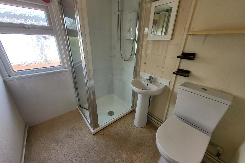 Modern Shower RM