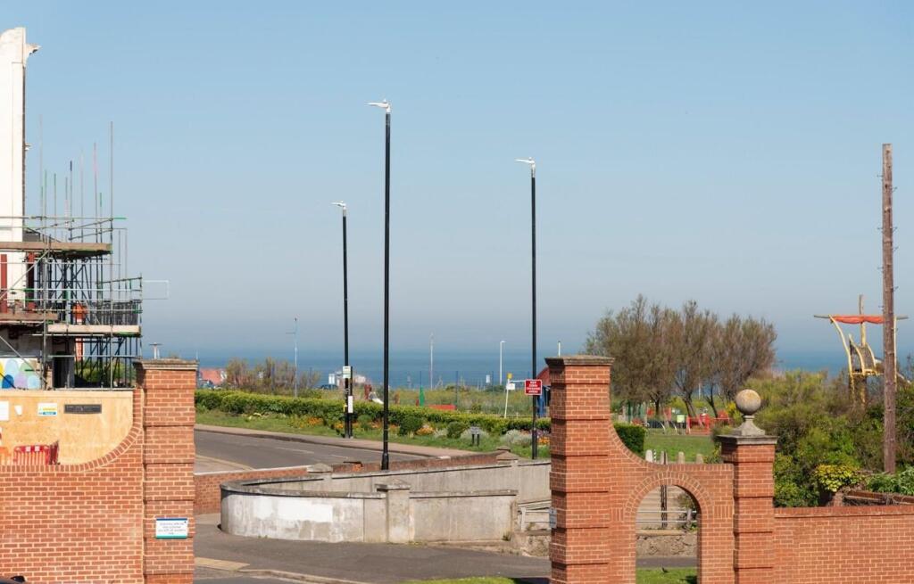 Picture 9