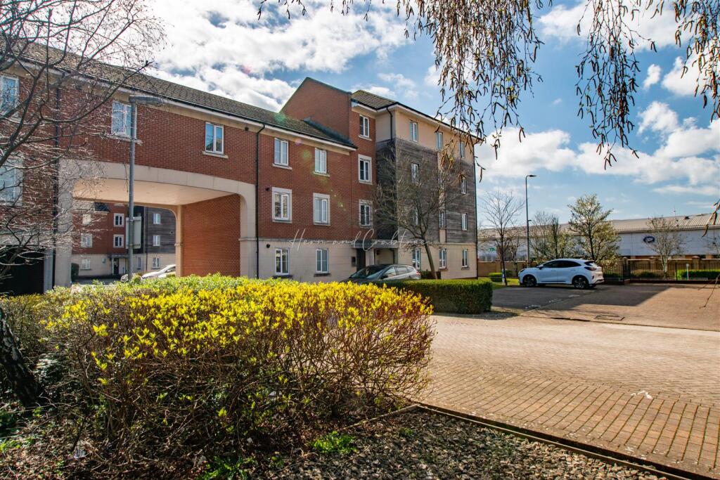 Ffordd James Mcghan, HernCrabtree (20).jpg