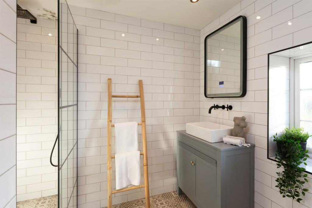 Principal Bedroom Suite