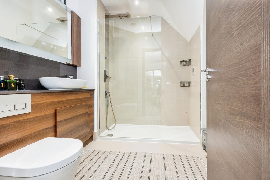 Master En-suite