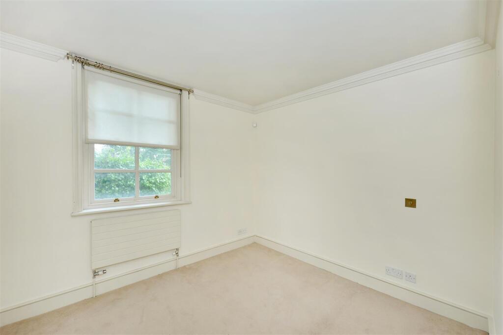 G-1-Eaton-Square (1).JPG