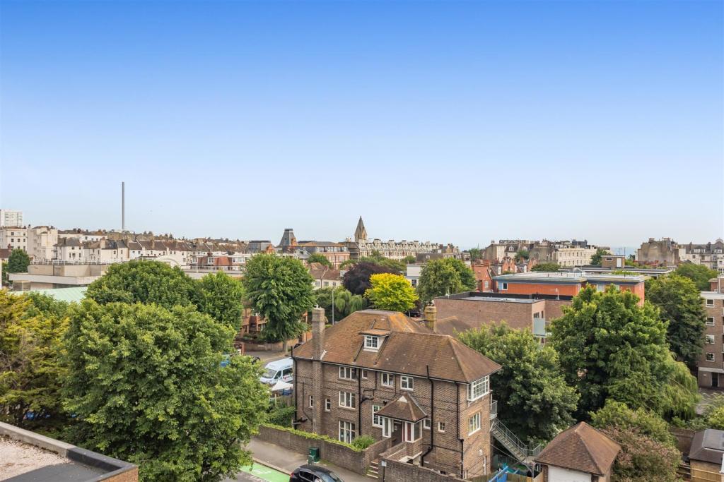 Sussex Court 65 Eaton Road-11.JPG