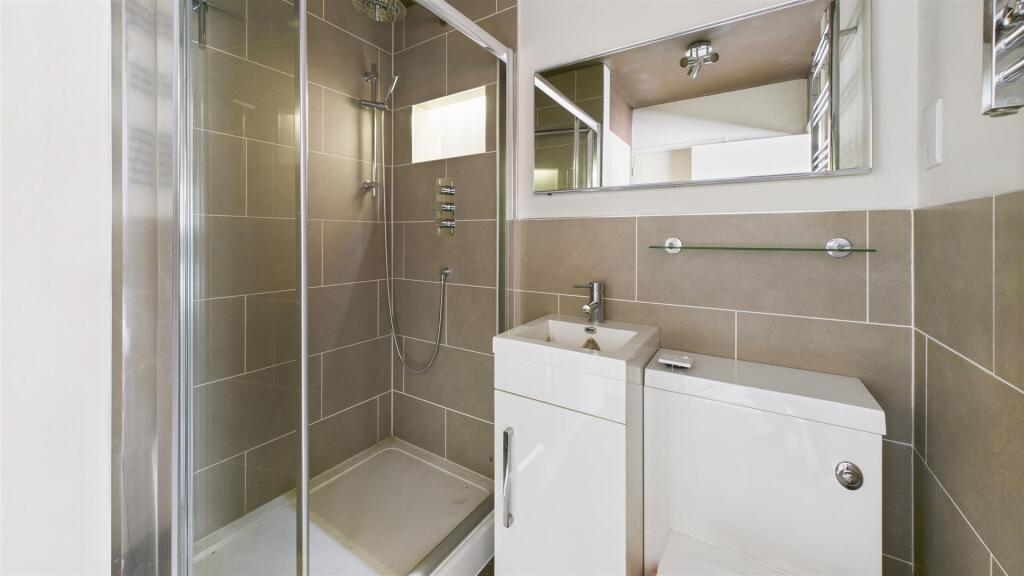 CAM04248G0-PR0068-STILL005.jpg