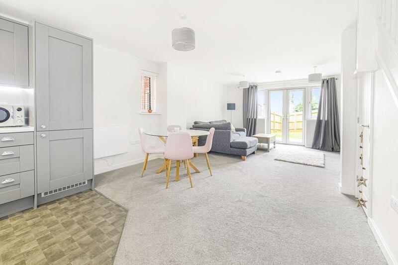 Dining room to Living room 