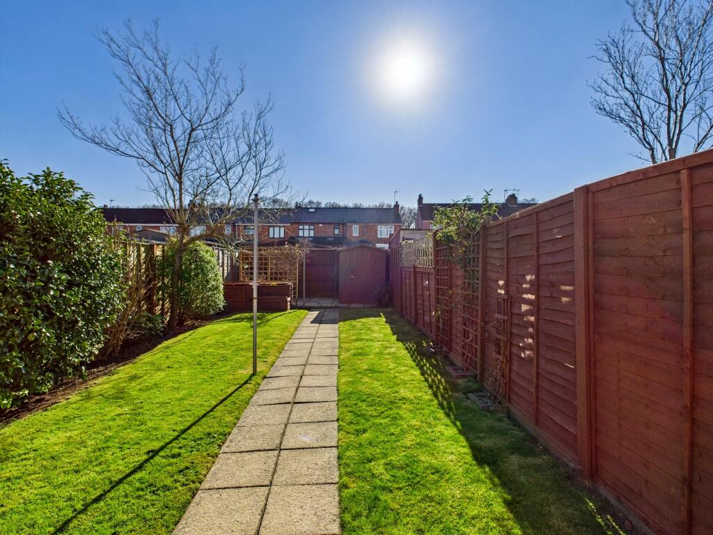 CAM05192G0-PR0028-STILL036