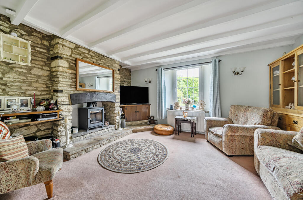 1299734-15-683619...