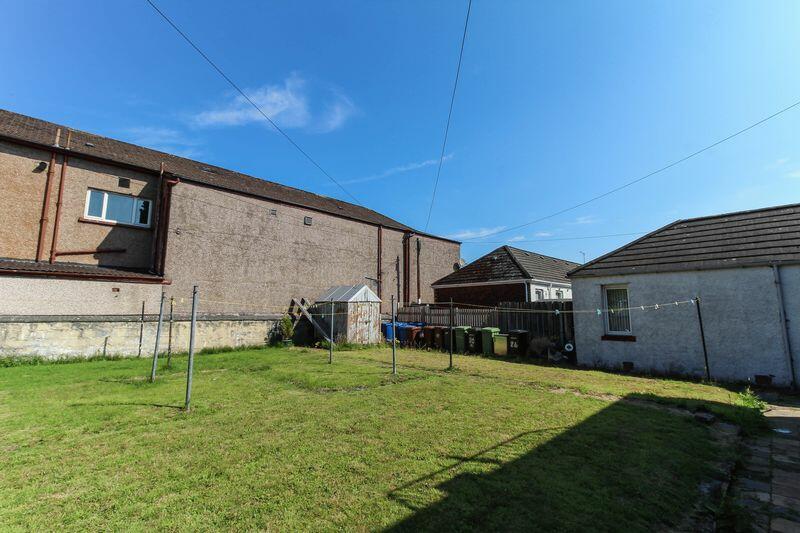 Communal Back Garden 