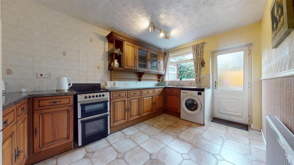 Cranshaw Avenue, Kitchen