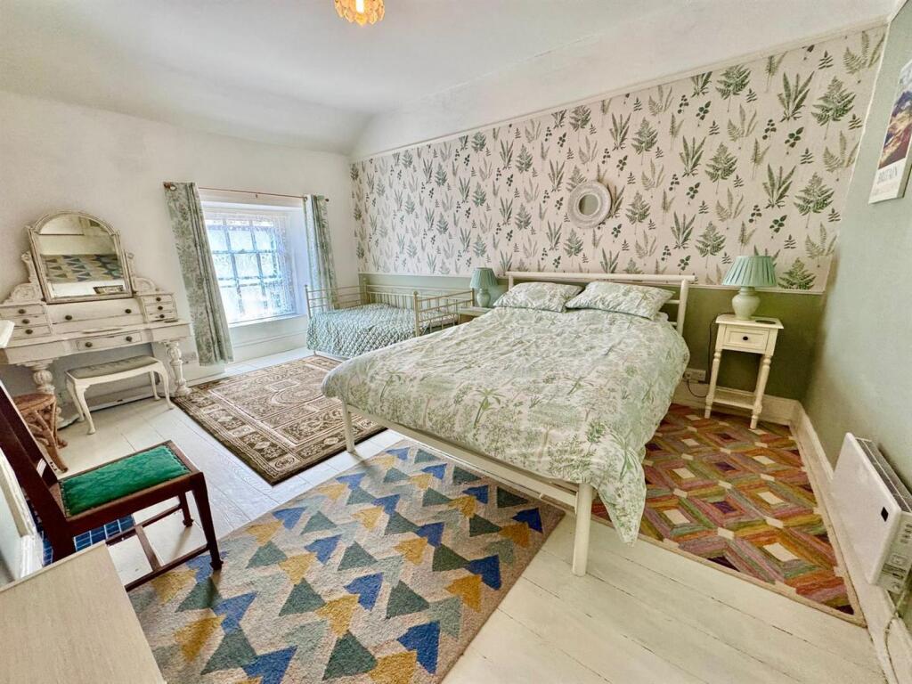 PHOTO-2025-06-17-05-36-15 (9).jpg