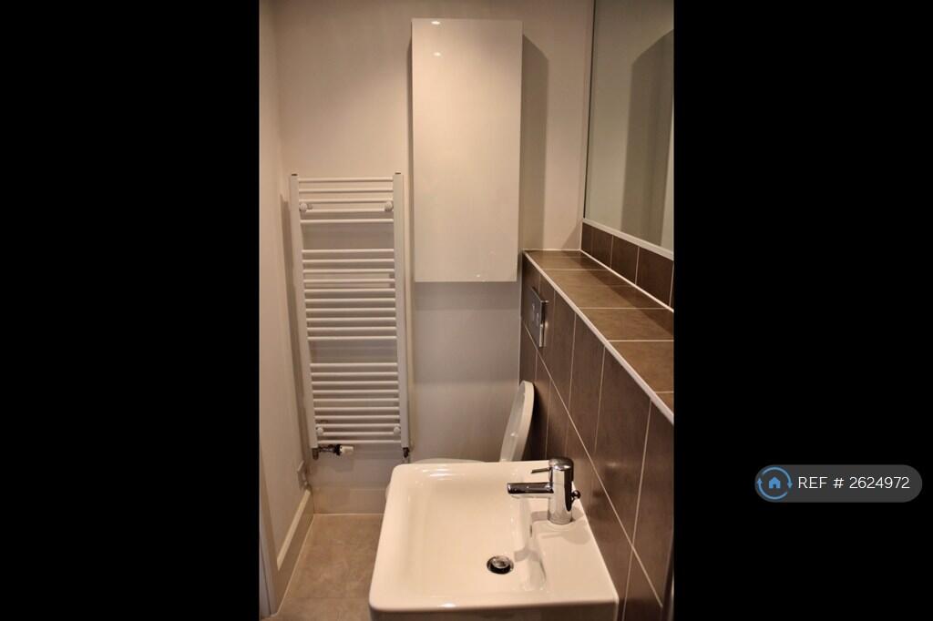 Ensuite