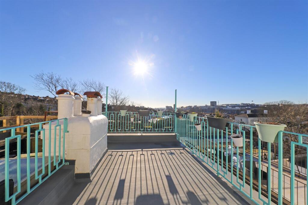 nicholas james springfield street roof terrace.jpg