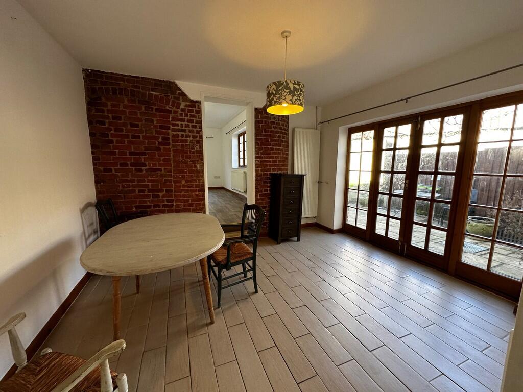 Dining room 2