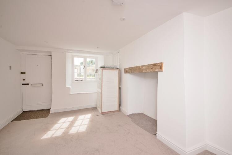 Sitting room (2)