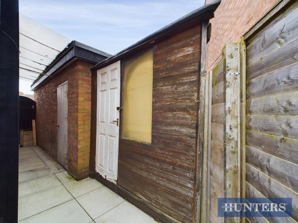 Shed &amp; Garage