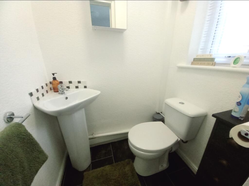 GROUND FLOOR WC