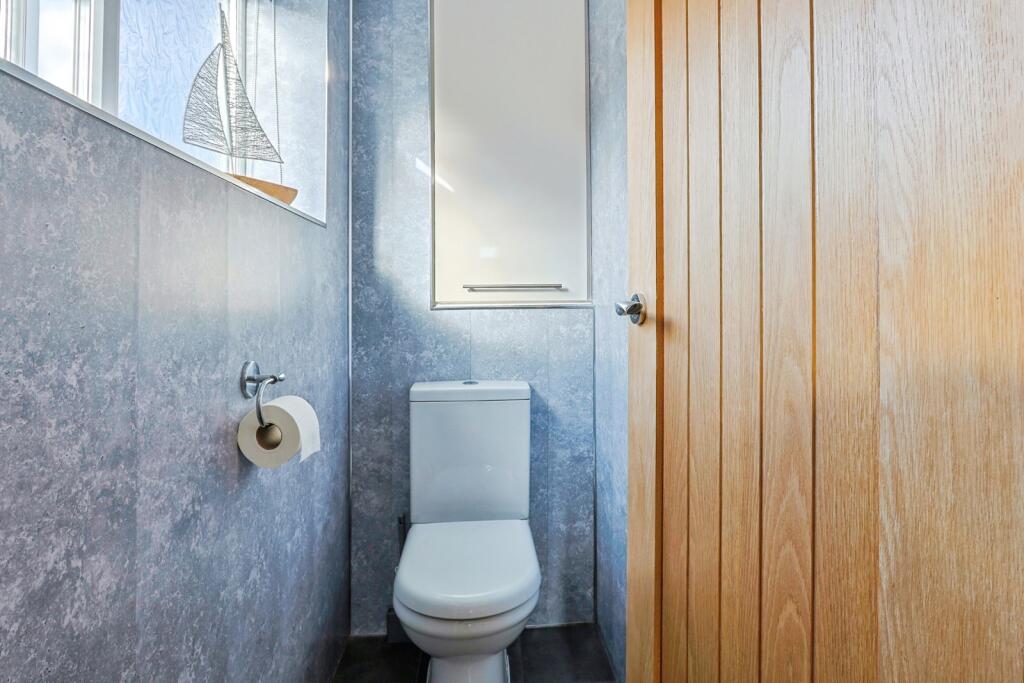 Separate WC