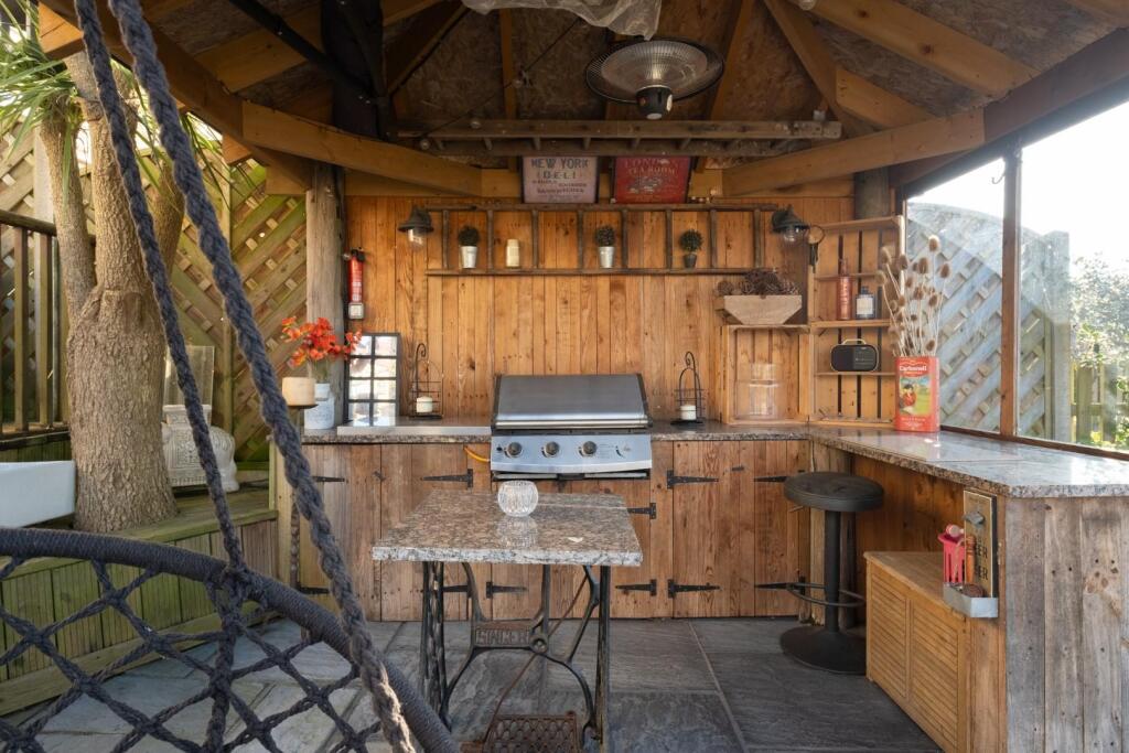 61 Holmes Hill Road, BS5--30.jpg