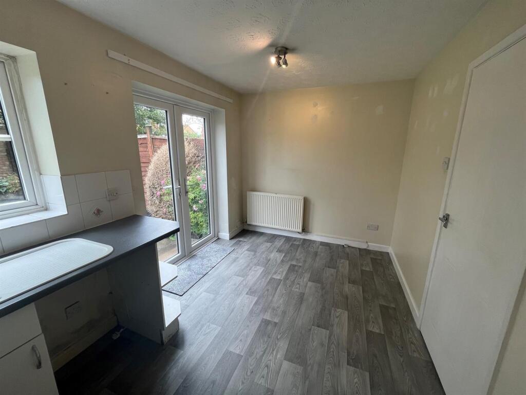 Kitchen 2(new).jpg