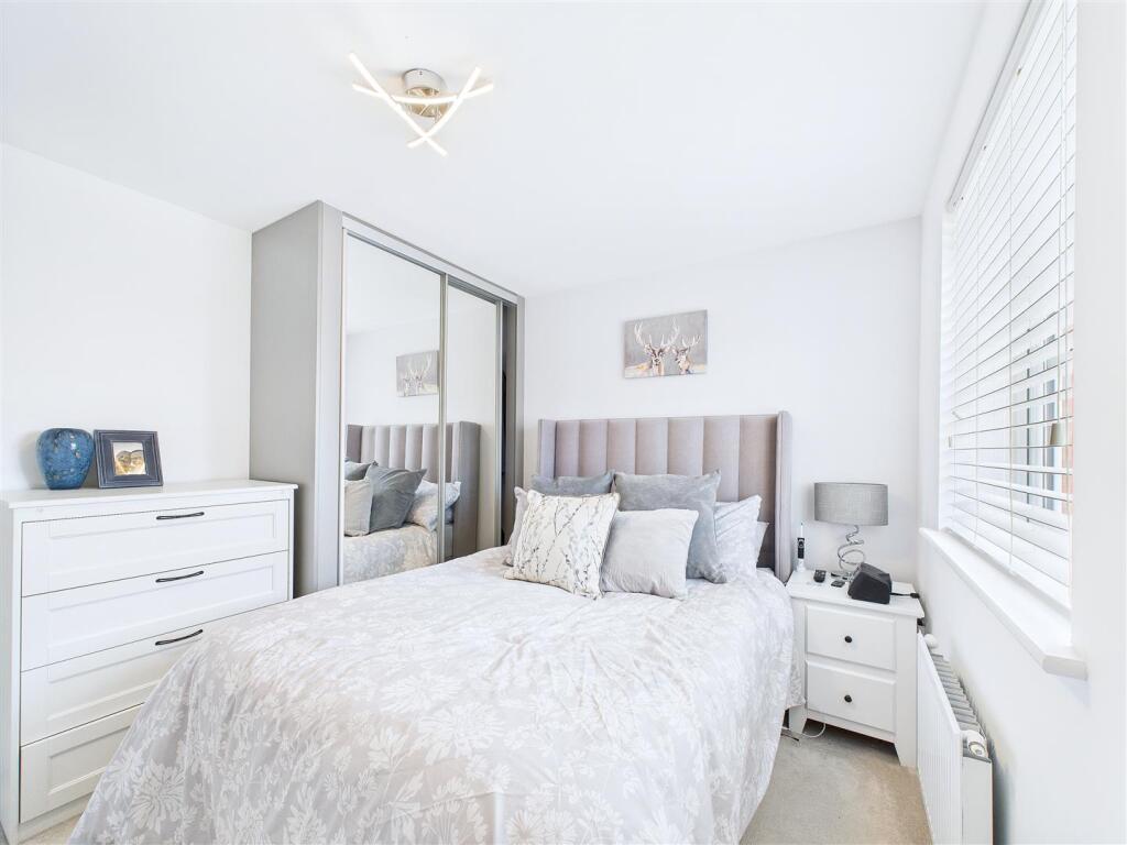 Beveridge Road, Anslow (19).jpg