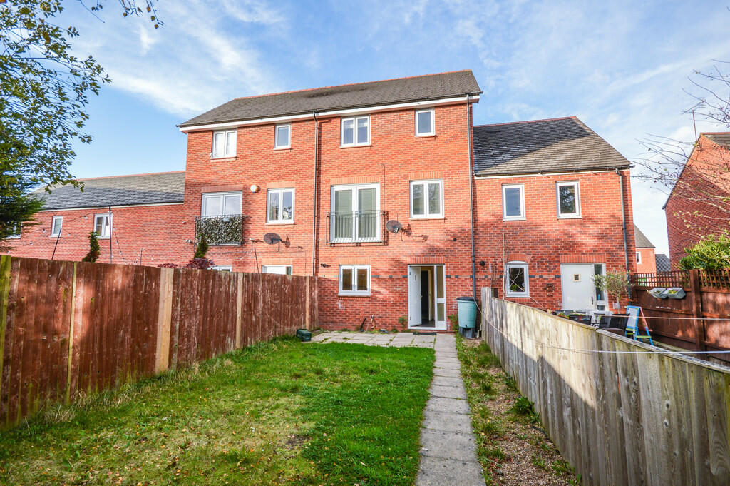 Private Rear Gard...