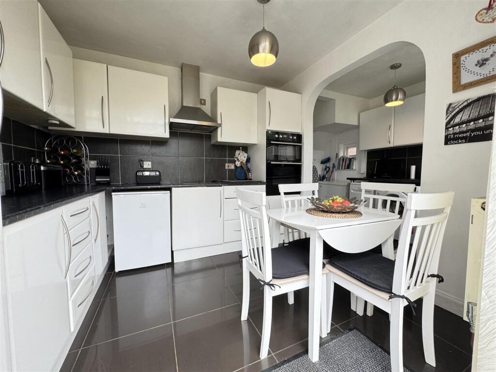 IMG_0053 (Large).JPG