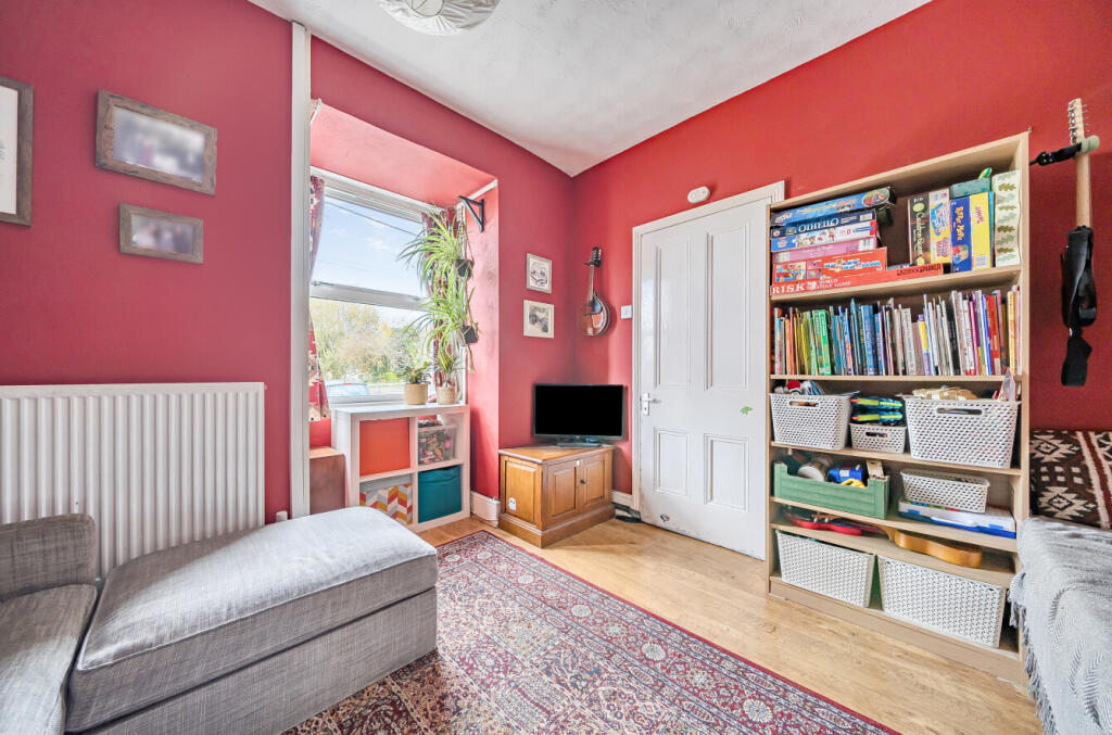 1370330-22-68f7e3...