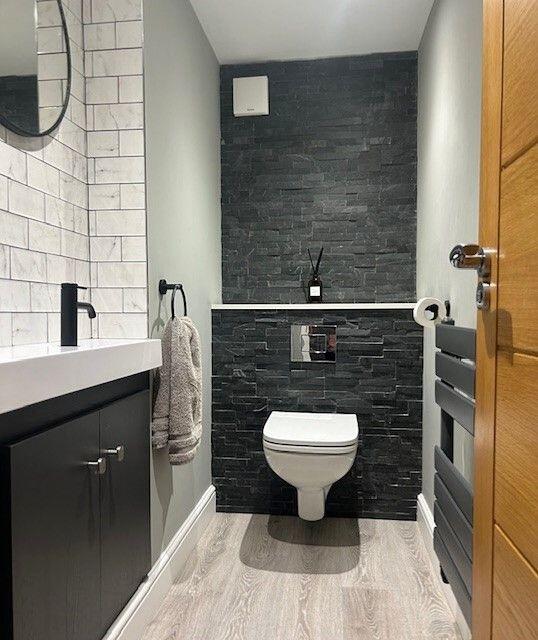 Cloakroom/Wc