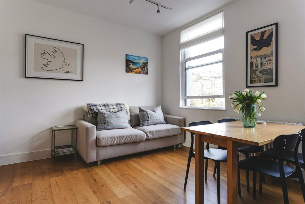 100 Glenarm Road-7.jpg