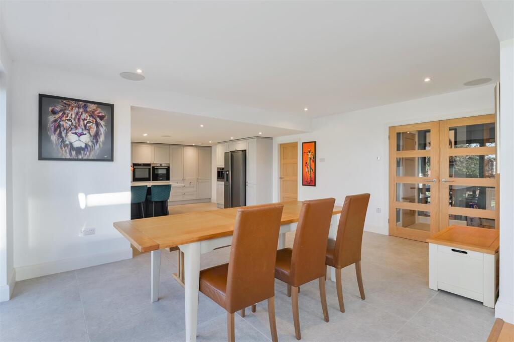 HEATH DRIVE, 20  (26).jpg