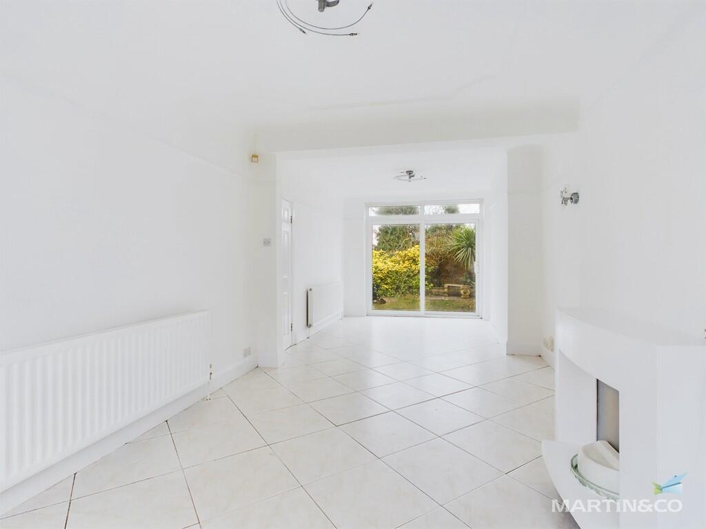 CAM03111G0-PR0267...