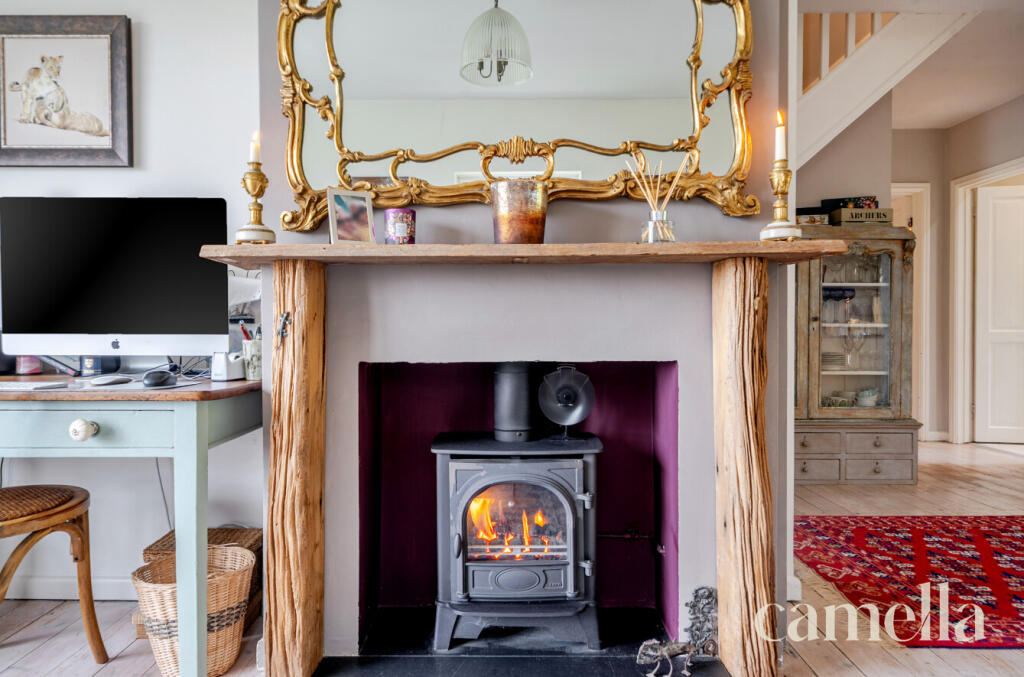 OPEN PLAN KITCHEN, DINING &amp; LIVING ROOM