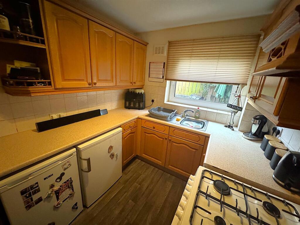 thumbnail_image0 (1).jpg