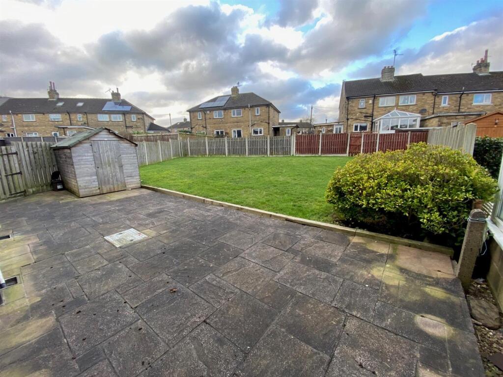 BACK GARDEN.jpg