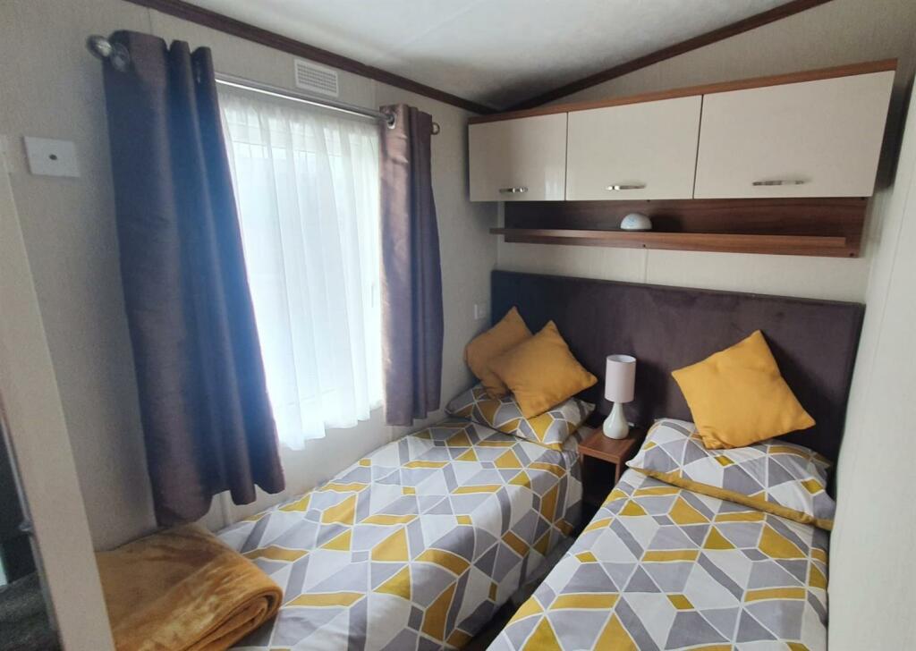 Second Bedroom.jpeg