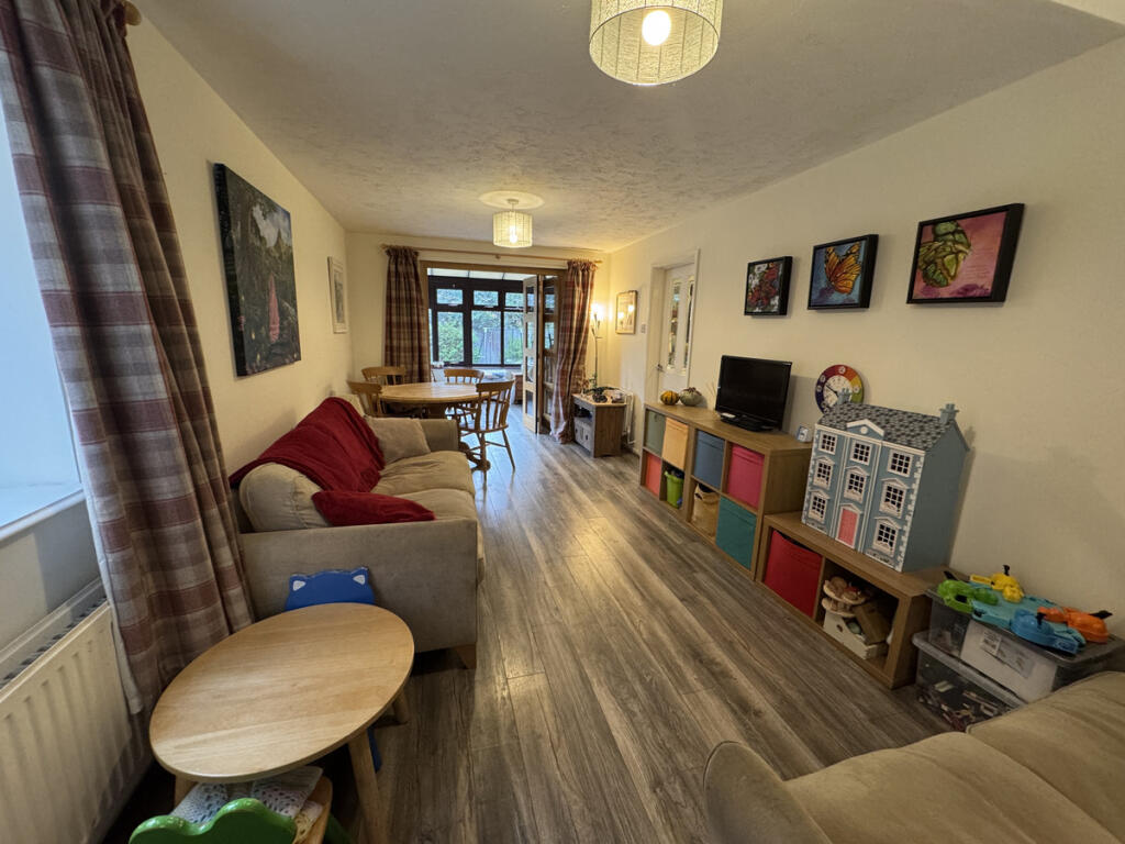 Sitting Room/Dining