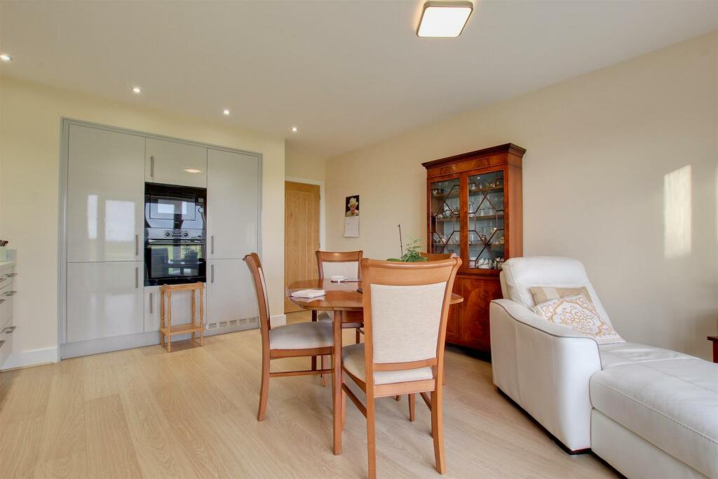DAY ROOM &amp; KITCHEN